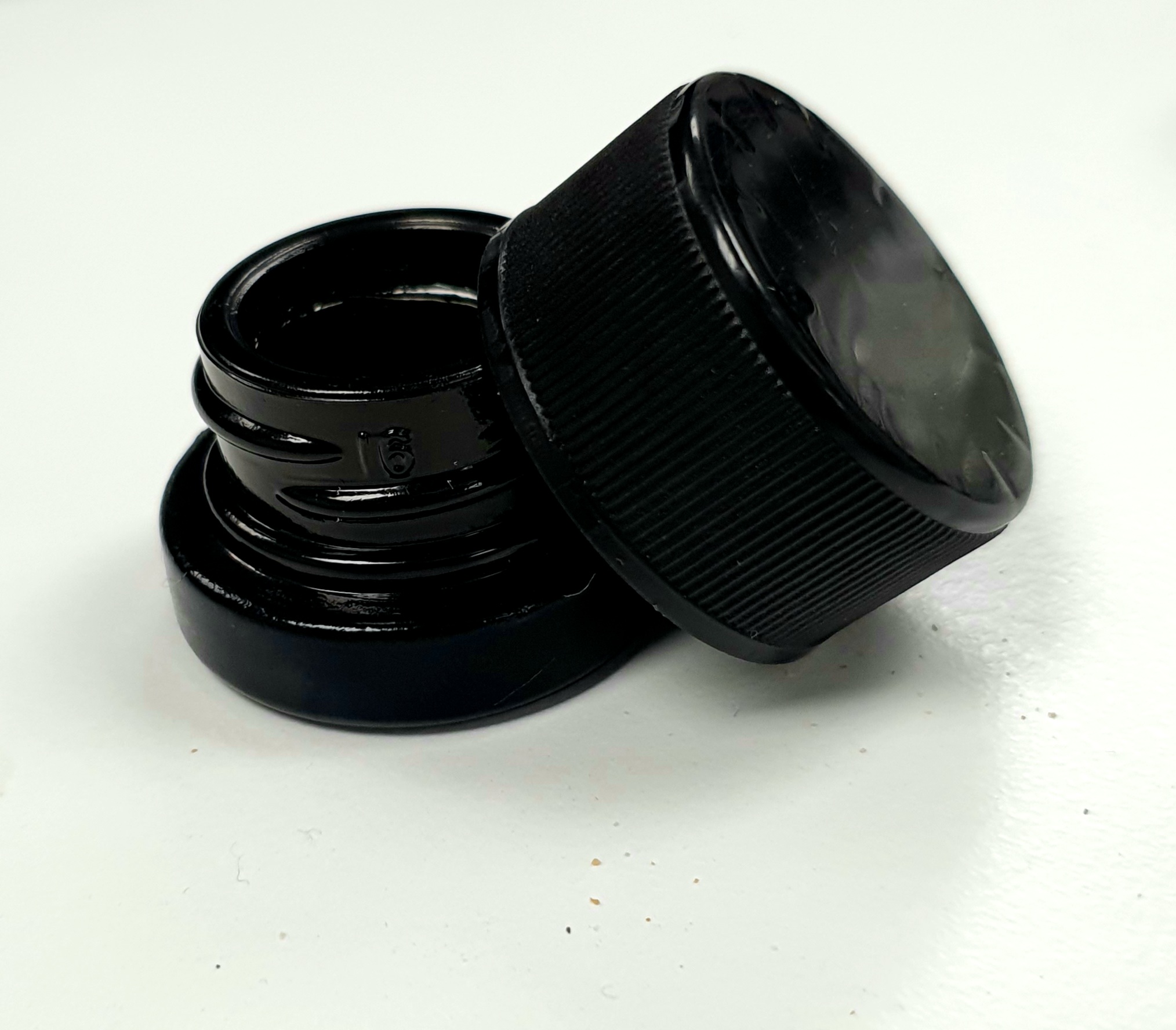 5 ml Glass concentrate jar Child resistant lid Top Shelf Packaging