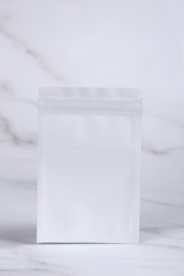 1 g white mylar bag